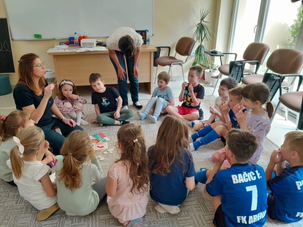 Kézen Fogva – Fejlesztőkuckó (2024.05.11.)