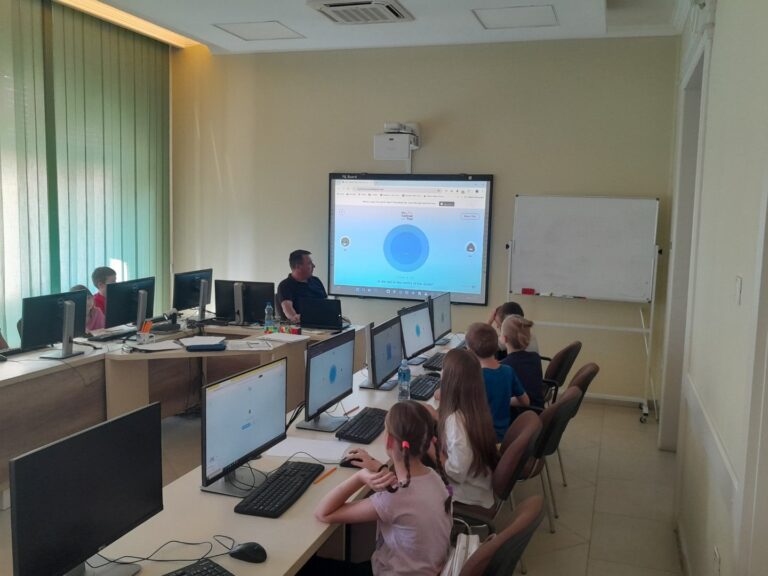 Digitális detektívek – kattints és szabadulj tábor (2024.07.22)