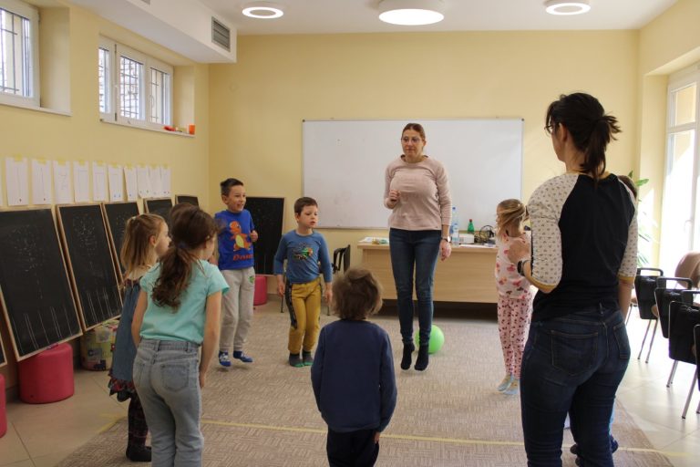 Kézen Fogva – Fejlesztőkuckó (2025.04.05.)