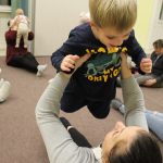 Kiugrott a gombóc – foglalkozás 0-3 éveseknek (2025.11.25.)