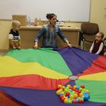 Kiugrott a gombóc – foglalkozás 0-3 éveseknek (2025.12.02.)