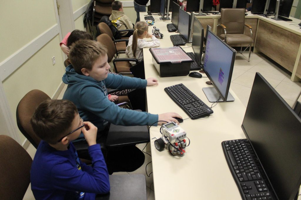 LEGO robotika foglalkozás 8-11 éveseknek (2026.02.26.)