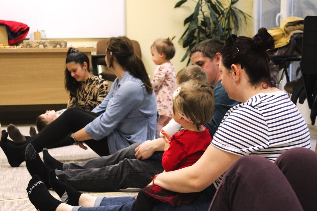 Kiugrott a gombóc – foglalkozás 0-3 éveseknek (2026.03.10.)