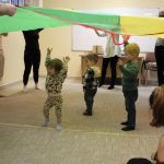 Kiugrott a gombóc – foglalkozás 0-3 éveseknek (2026.03.17.)