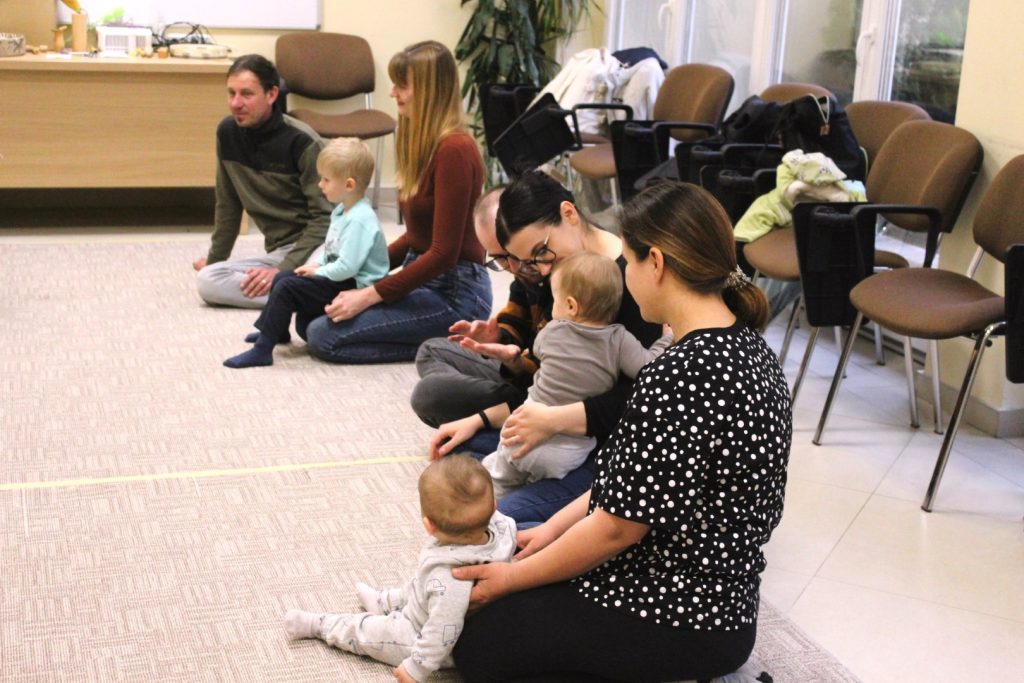 Kiugrott a gombóc – foglalkozás 0-3 éveseknek (2026.03.24.)