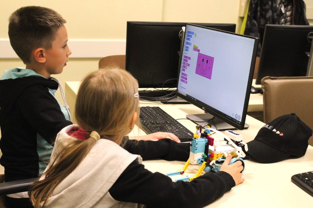 LEGO robotika foglalkozás 8-11 éveseknek (2026.04.16.)