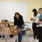 Kiugrott a gombóc – foglalkozás 0-3 éveseknek (2026.04.28.)