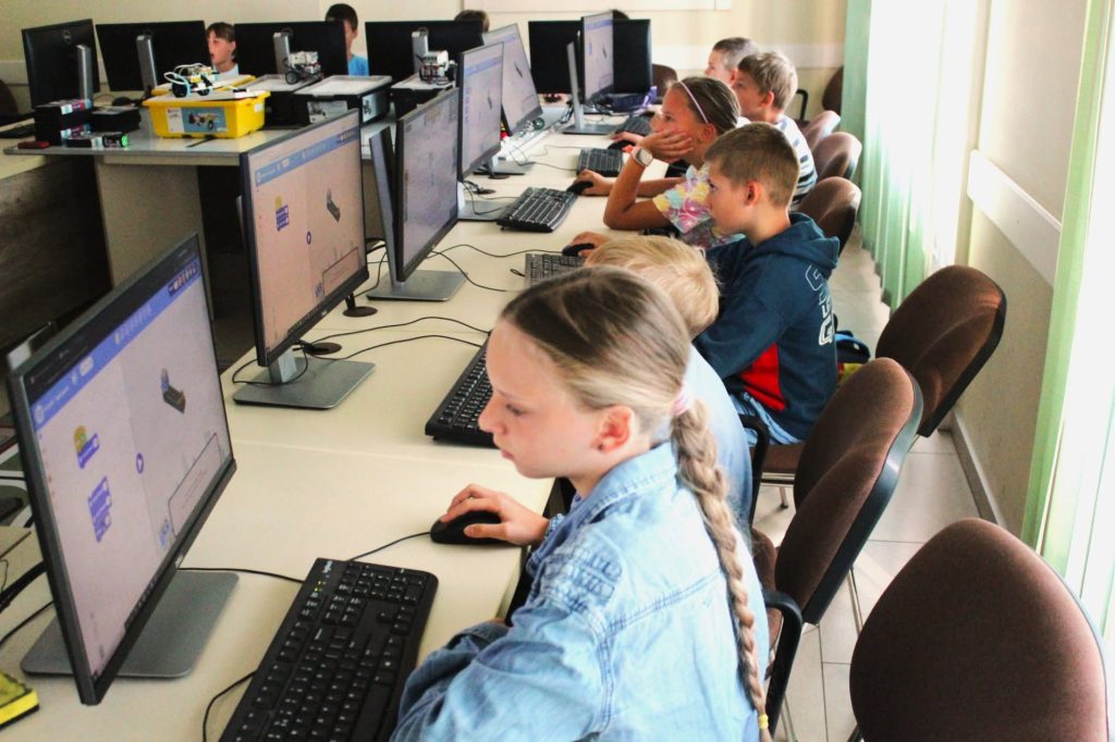 RoboTábor – nyári informatikai tábor (2026.07.23.)